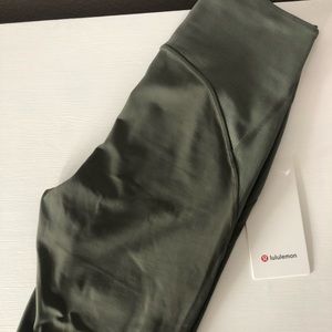 lululemon short 8”